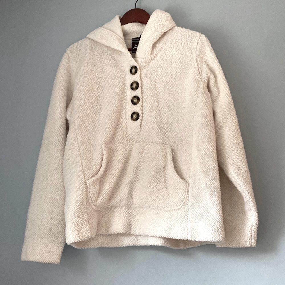 Avalanche Cream Thermal Sweater Size Large